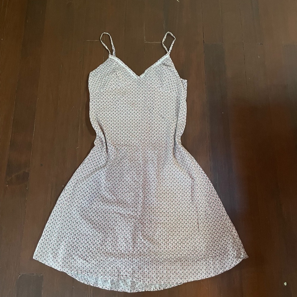 Dómi Floral Spaghetti Strap Dress